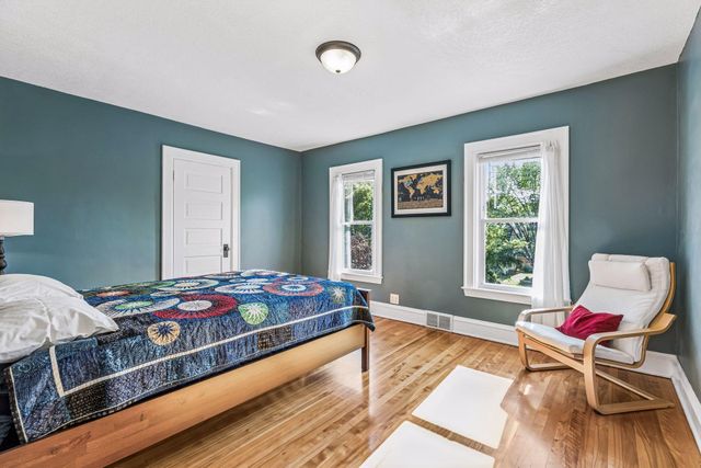3721 Longfellow Avenue, Minneapolis, MN 55407