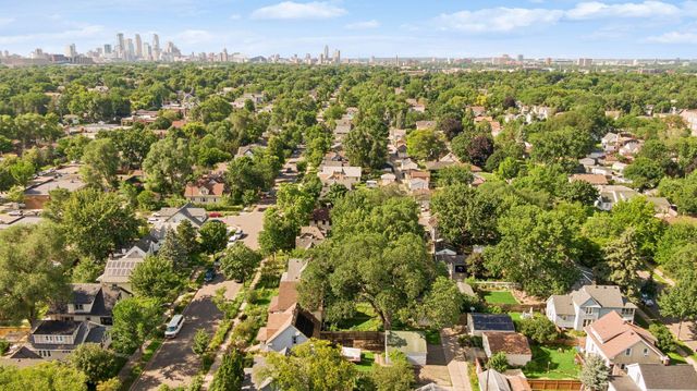3721 Longfellow Avenue, Minneapolis, MN 55407