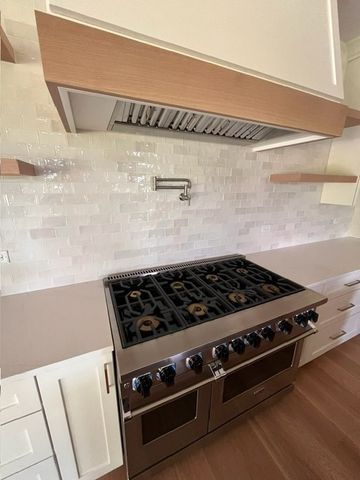 78 N Elizabeth Street, Lombard, IL 60148