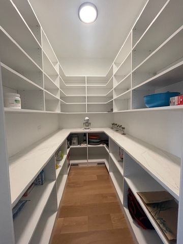 78 N Elizabeth Street, Lombard, IL 60148