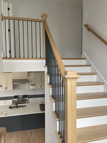 78 N Elizabeth Street, Lombard, IL 60148