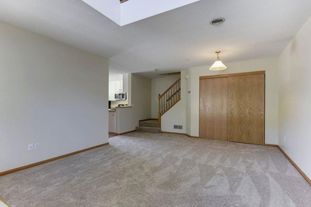 10958 Lexington Drive, Eden Prairie, MN 55344