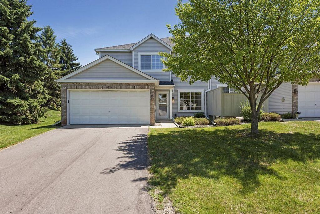 10958 Lexington Drive, Eden Prairie, MN 55344