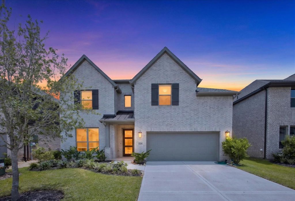 2226 Sereno Shores Drive, La Marque, TX 77568