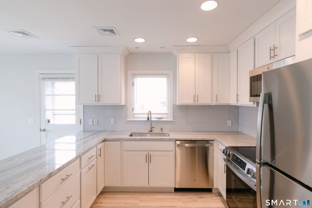 55 Cos Cob Avenue, Greenwich, CT 06807
