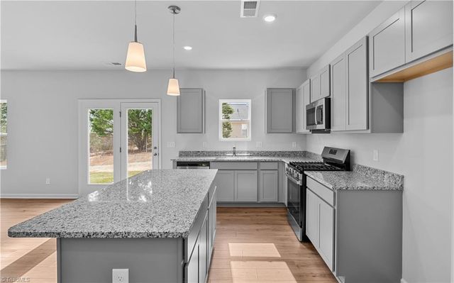 841 Shoveler Court, Kernersville, NC 27284