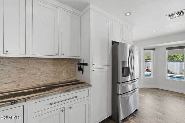 748 N 22ND Street, Mesa, AZ 85213