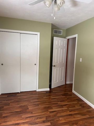 401 E 6th Avenue, Brodhead, WI 53520