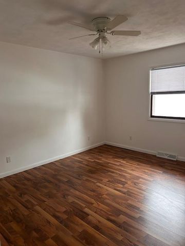 401 E 6th Avenue, Brodhead, WI 53520