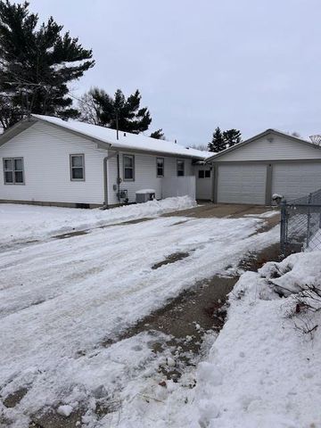 401 E 6th Avenue, Brodhead, WI 53520