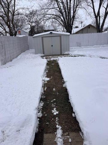 401 E 6th Avenue, Brodhead, WI 53520