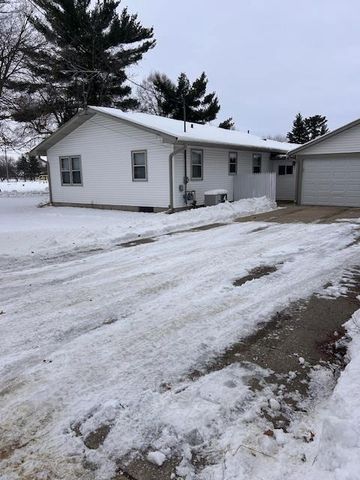 401 E 6th Avenue, Brodhead, WI 53520