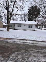 401 E 6th Avenue, Brodhead, WI 53520