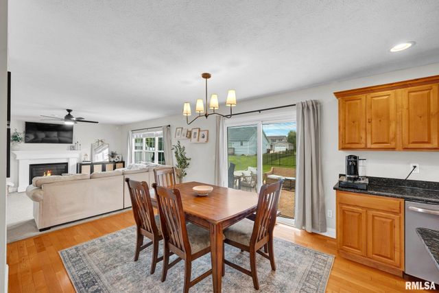 1612 JADENS Way, Washington, IL 61571