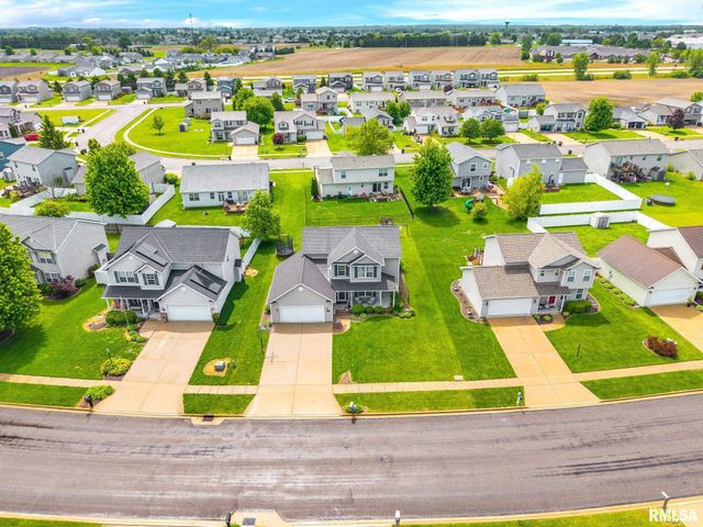 1612 JADENS Way, Washington, IL 61571