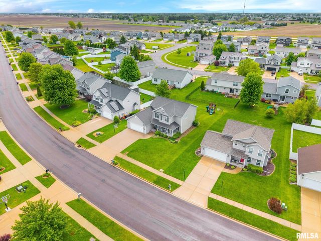 1612 JADENS Way, Washington, IL 61571