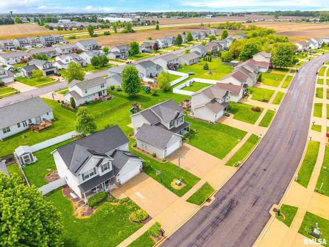 1612 JADENS Way, Washington, IL 61571