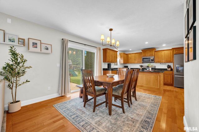 1612 JADENS Way, Washington, IL 61571