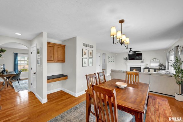 1612 JADENS Way, Washington, IL 61571