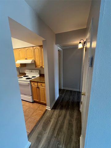 7000 Creswell Road 223, Shreveport, LA 71106