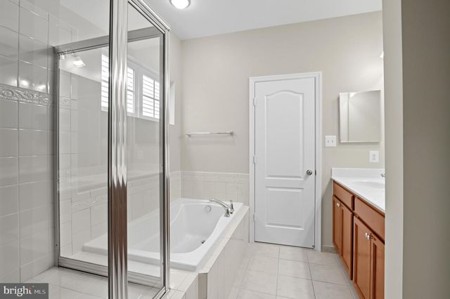 10228 NUTHATCH DR, New Market, MD 21774