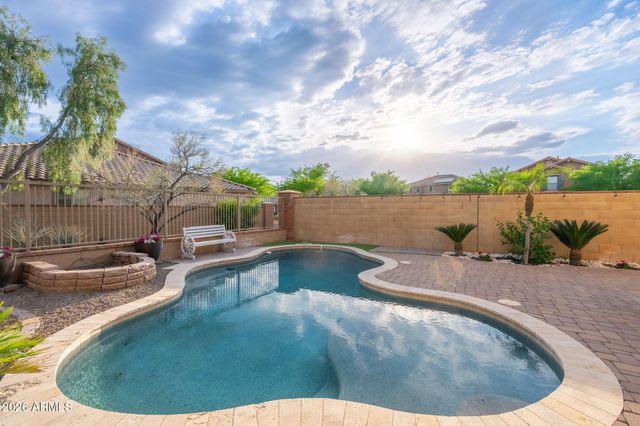 7371 W KINGS Avenue, Peoria, AZ 85382