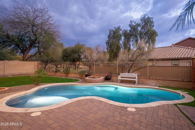 7371 W KINGS Avenue, Peoria, AZ 85382