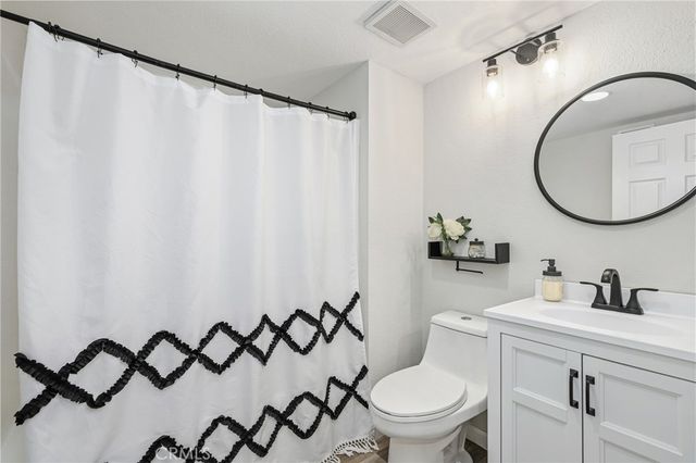 27841 Persimmon 44, Mission Viejo, CA 92691