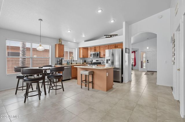 9637 E OLLA Avenue, Mesa, AZ 85212