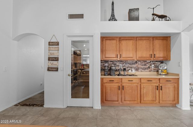 9637 E OLLA Avenue, Mesa, AZ 85212