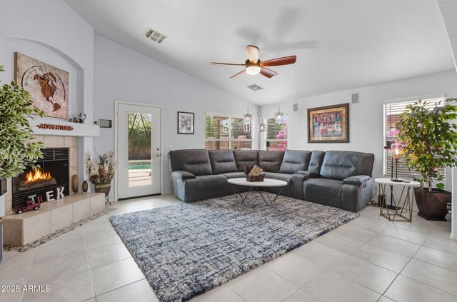 9637 E OLLA Avenue, Mesa, AZ 85212