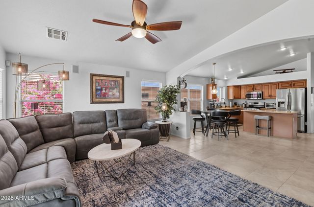 9637 E OLLA Avenue, Mesa, AZ 85212