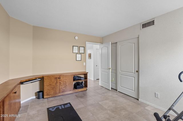 9637 E OLLA Avenue, Mesa, AZ 85212