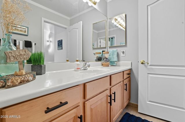 9637 E OLLA Avenue, Mesa, AZ 85212