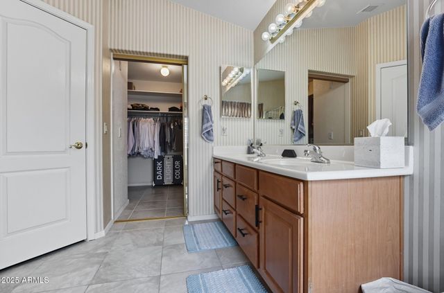 9637 E OLLA Avenue, Mesa, AZ 85212