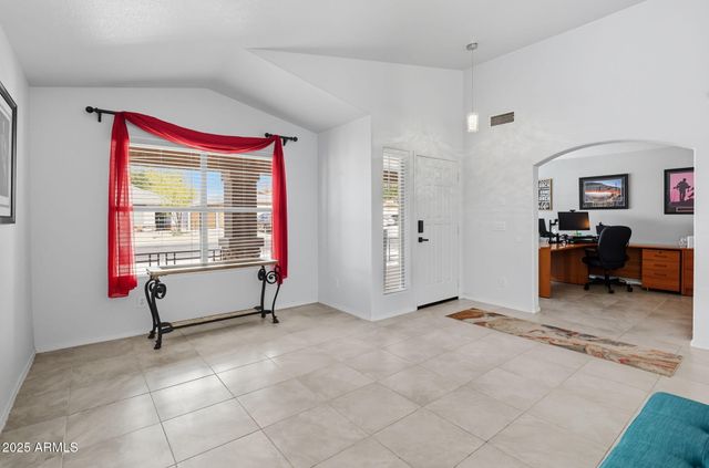 9637 E OLLA Avenue, Mesa, AZ 85212