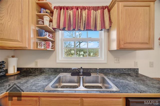 15695 Terris Lane, St Robert, MO 65584