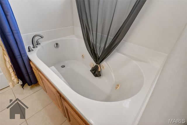 15695 Terris Lane, St Robert, MO 65584