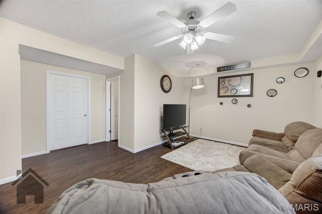 15695 Terris Lane, St Robert, MO 65584