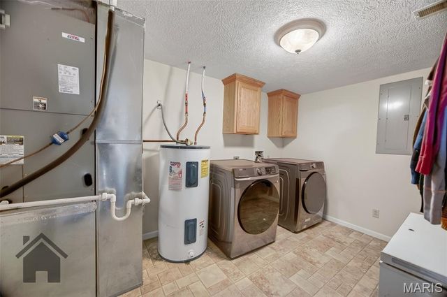 15695 Terris Lane, St Robert, MO 65584