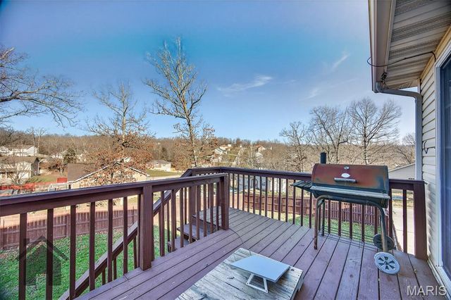 15695 Terris Lane, St Robert, MO 65584