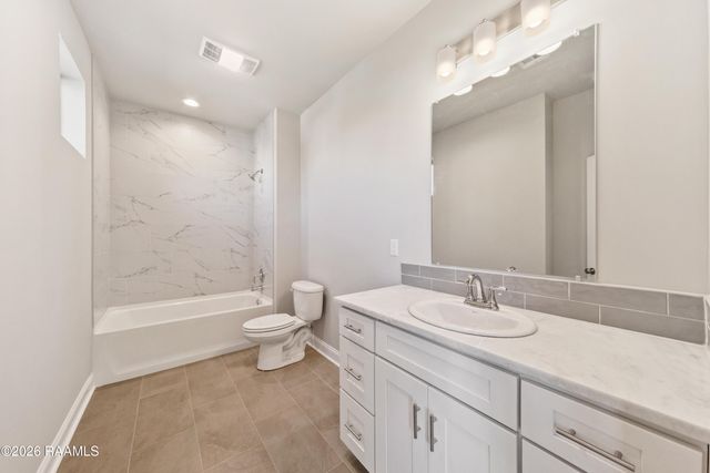 113 Firethorn Drive, Youngsville, LA 70592