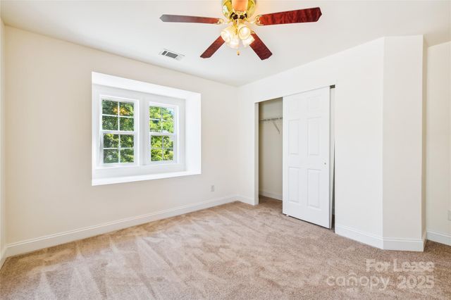 15614 Normans Landing Drive, Charlotte, NC 28273