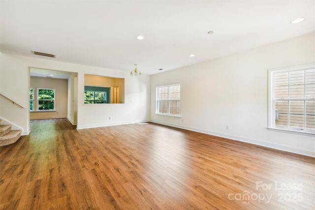 15614 Normans Landing Drive, Charlotte, NC 28273