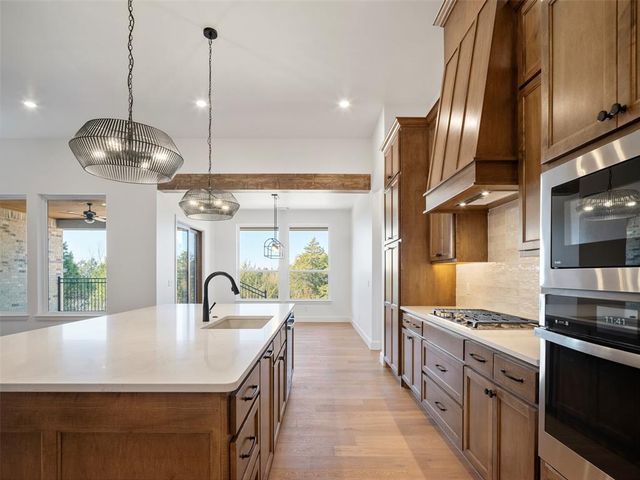 9101 Prairie Estates Drive, Mustang, OK 73064