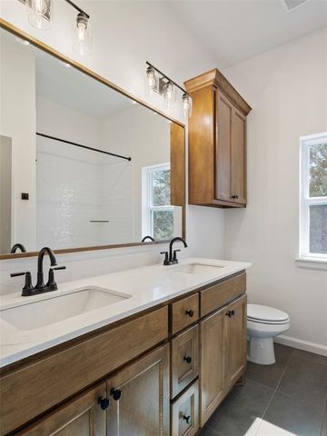 9101 Prairie Estates Drive, Mustang, OK 73064