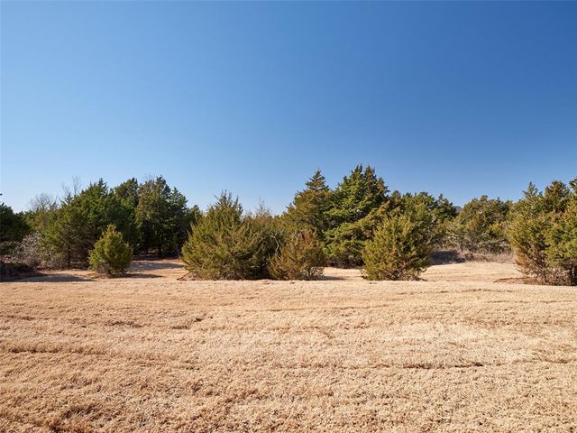 9101 Prairie Estates Drive, Mustang, OK 73064