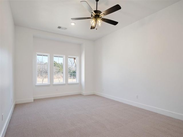 9101 Prairie Estates Drive, Mustang, OK 73064