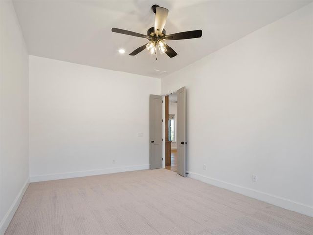 9101 Prairie Estates Drive, Mustang, OK 73064