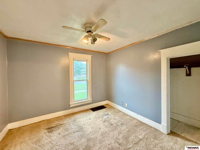 4445 N 60th Street, Lincoln, NE 68507